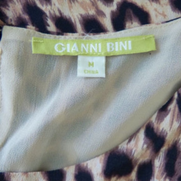 Leopard print Gianni Bini blouse, medium - Picture 2 of 2